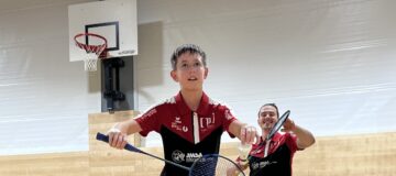 Alexander Spissak mit Spielertrainer Philipp Rosenauer,